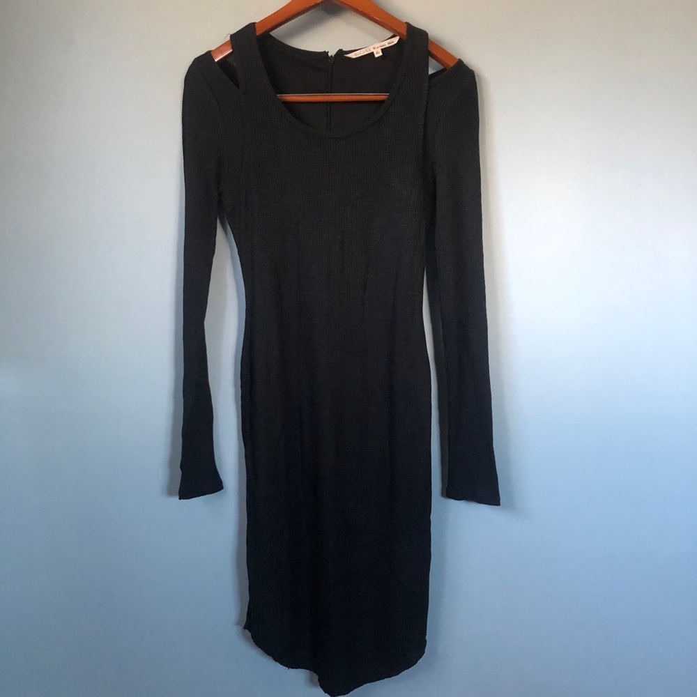3/$20 Rachel Roy cold shoulder dress SM